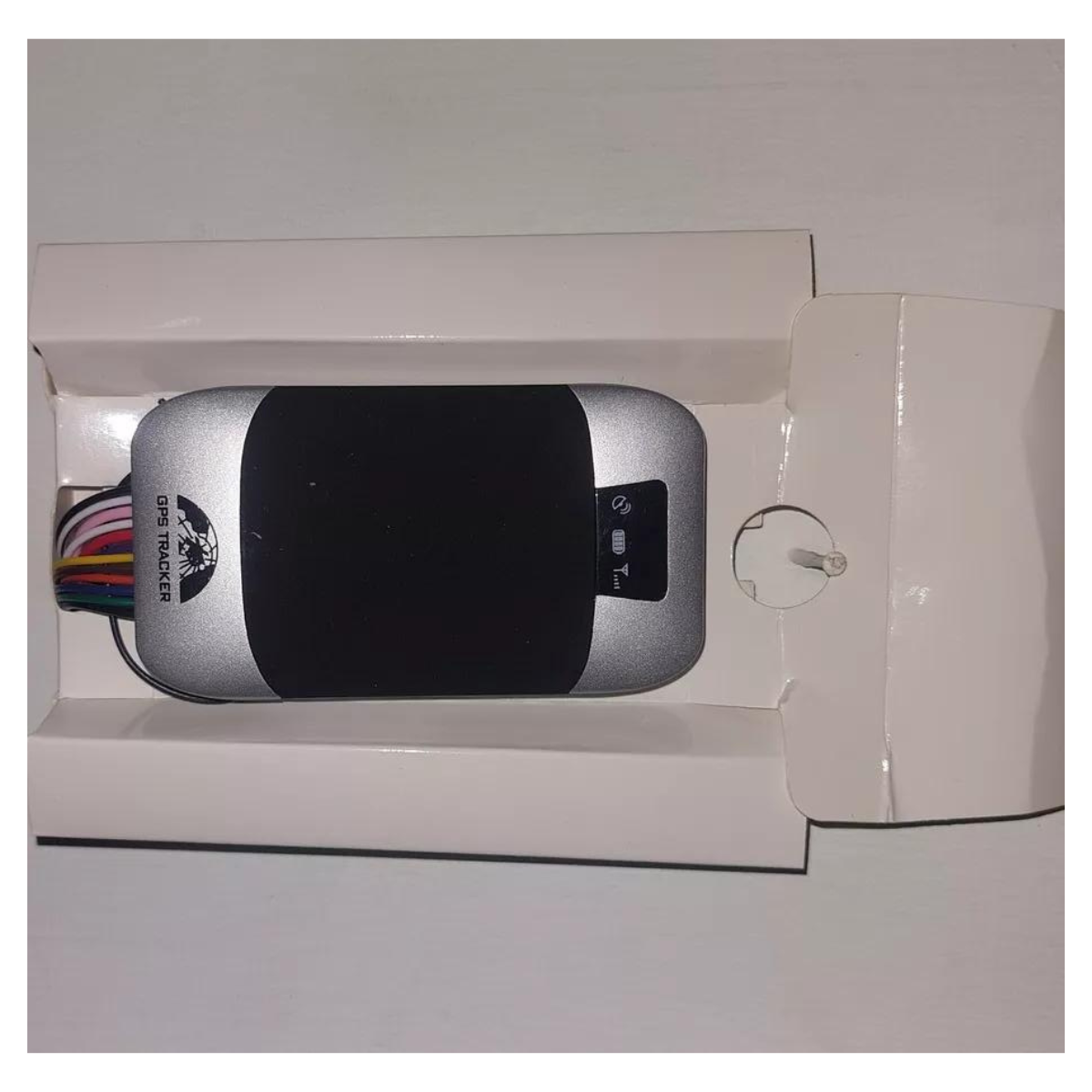 Localizador GPS para vehículo - Imagen 4