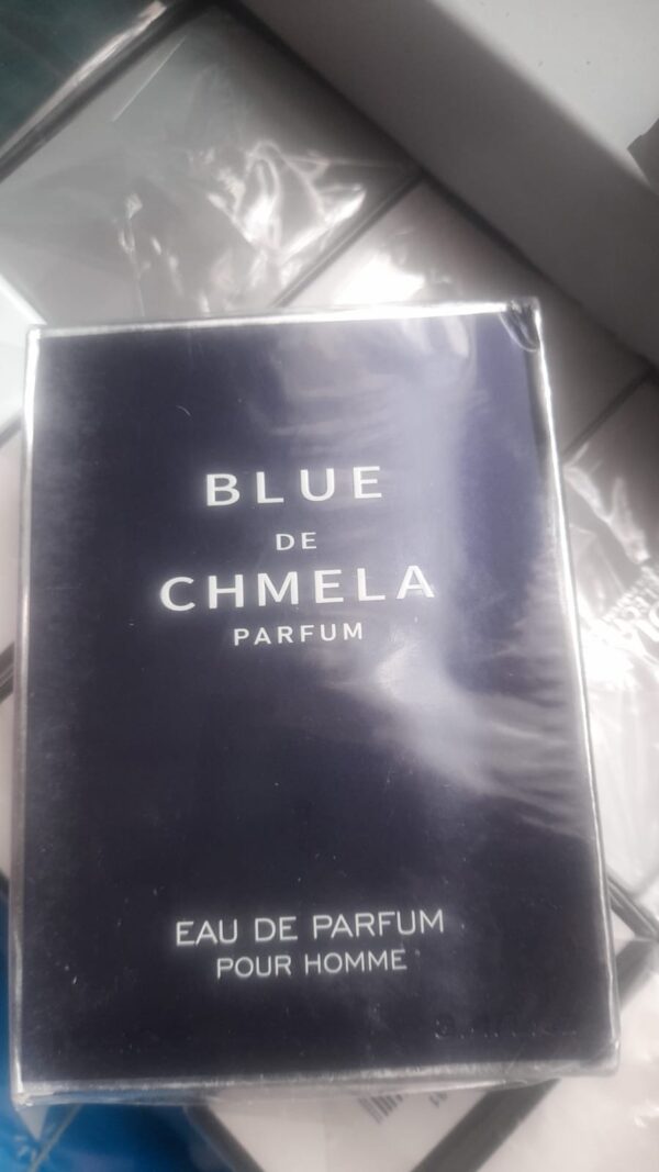 Kit Exclusivo de 3 Perfumes VIP Importados - Imagen 2